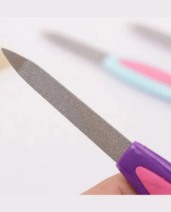 2-in-1 Nail Filer and Cuticle Remover