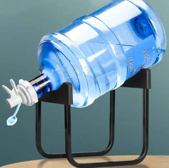 FOLDABLE WATER STAND RACK WITH NOZZLE