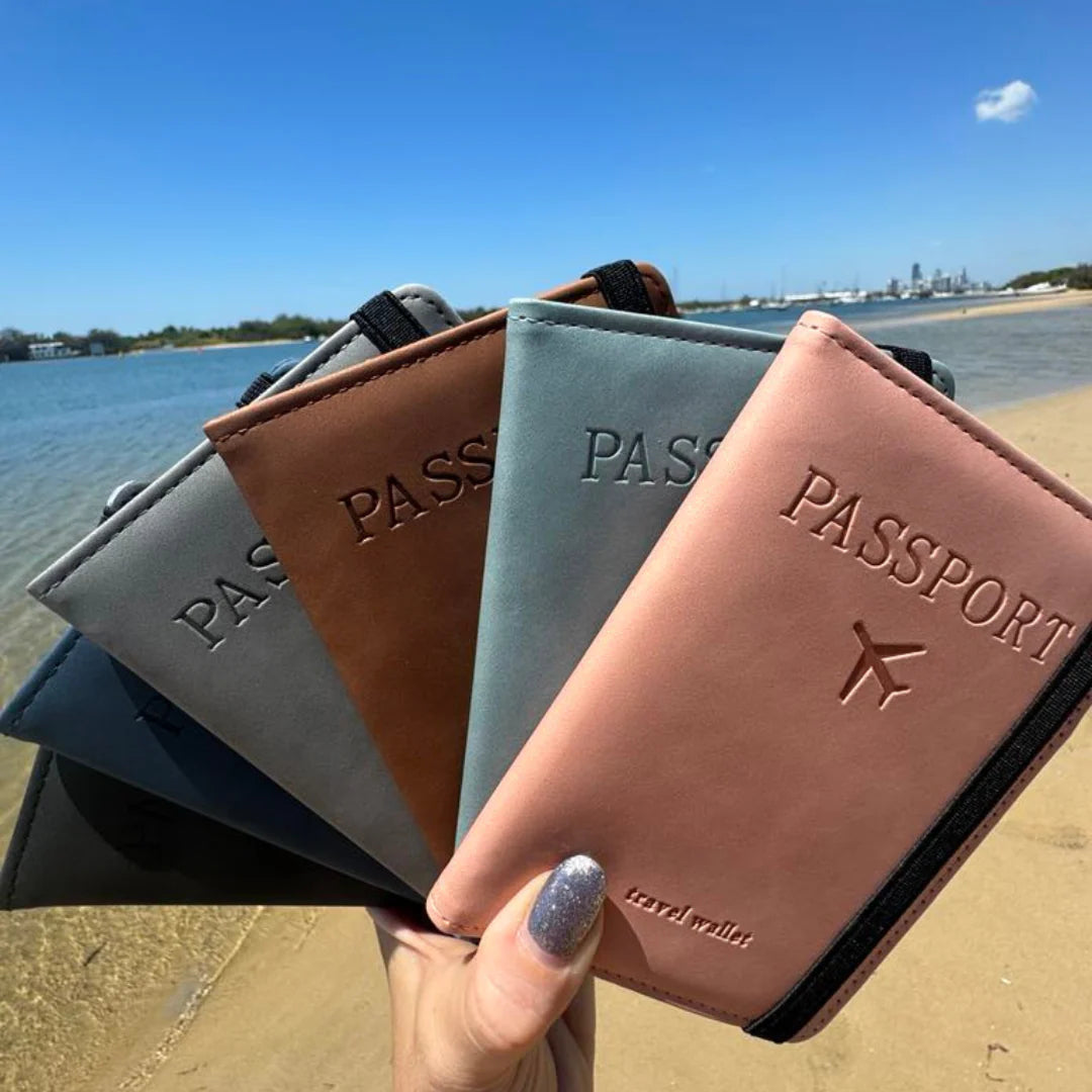 SLIM LEATHER TRAVEL PASSPORT WALLET