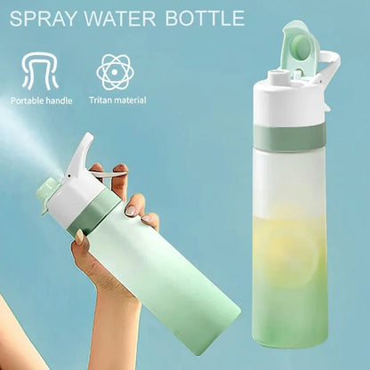 Outdoor Sports Water Bottle 700ml, Spray Water