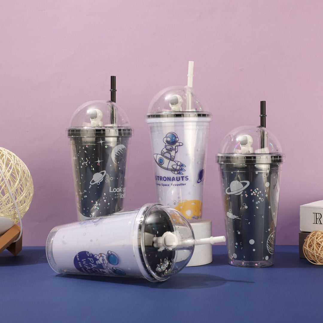 Astronaut Kid’s Sipper with Led ball – Luxury Goods