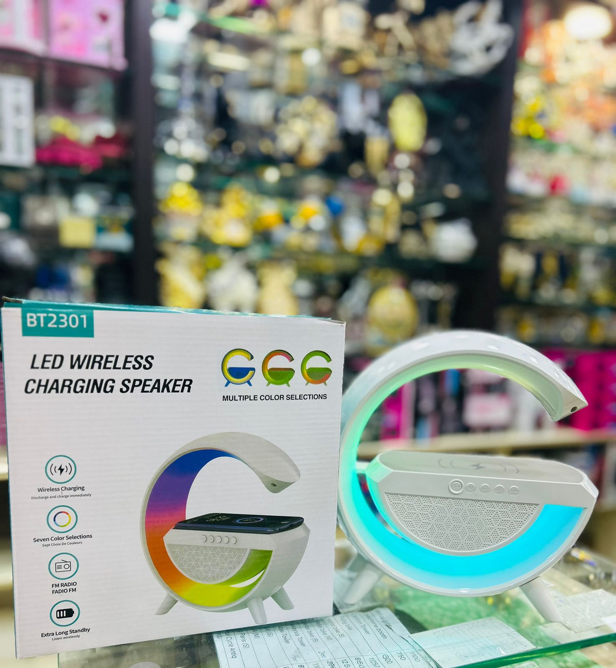 G LAMP SPEAKER WITH WIRELESS CHARGING
