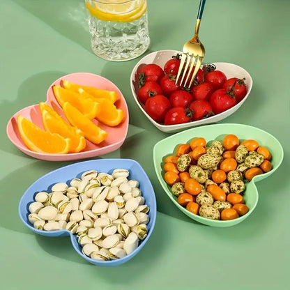 HEART SHAPE PLATES (PACK OF 8 PIECES)